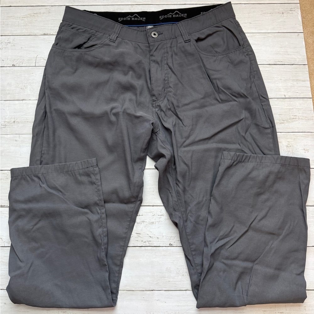 Eddie Bauer Mens 36x32 Gray Pants Performance Stretch Hiking Outdoor Casual